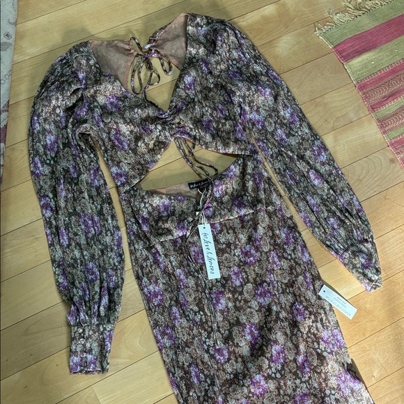 For Love And Lemons Dresses & Skirts - For Love & Lemons Purple Metallic Floral Long Sleeve Maxi Dress